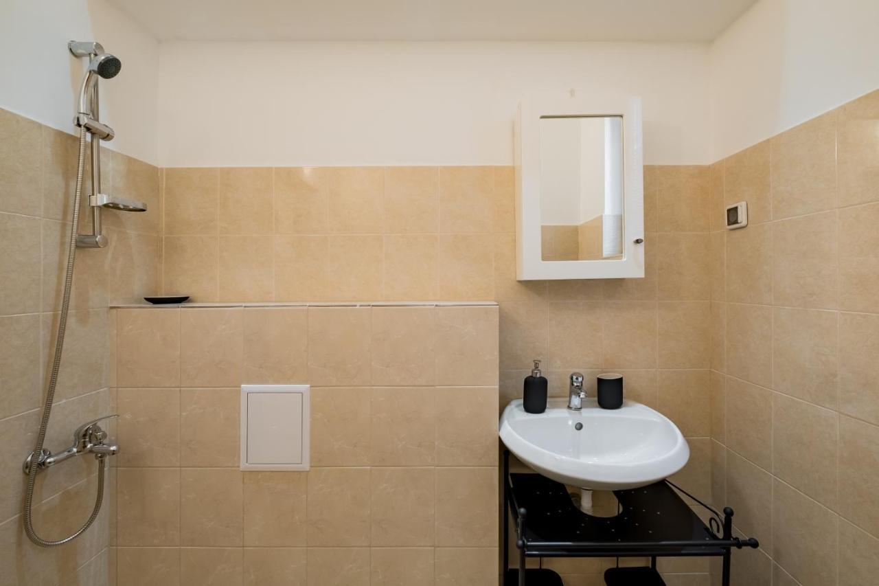 Spacious 3 Bedroom Home In Sofia'S Top Center Ngoại thất bức ảnh