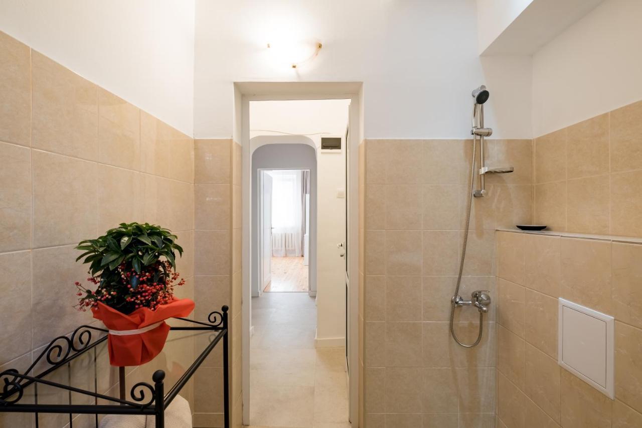 Spacious 3 Bedroom Home In Sofia'S Top Center Ngoại thất bức ảnh
